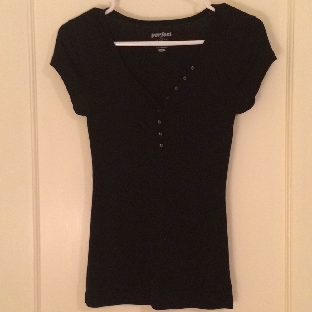 V neck button up black tee